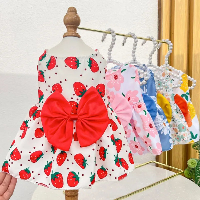 👑 Spring & Summer Dog Princess Dress – Cute Bow Lace Skirt for Small & Medium Dogs! 👑